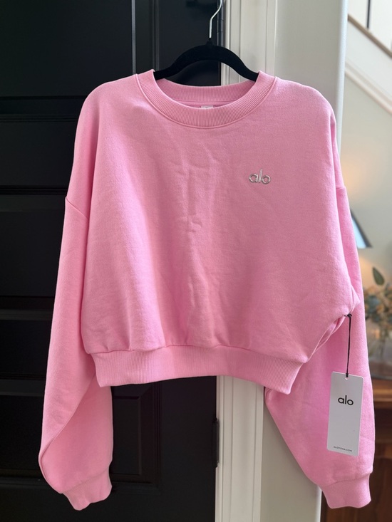 ALO Yoga Tops - ALO sweet pink accolade